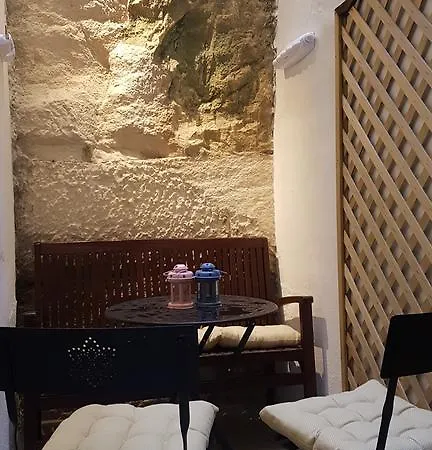 Spinola Seafront Сент Джулианс