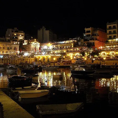 Spinola Seafront *