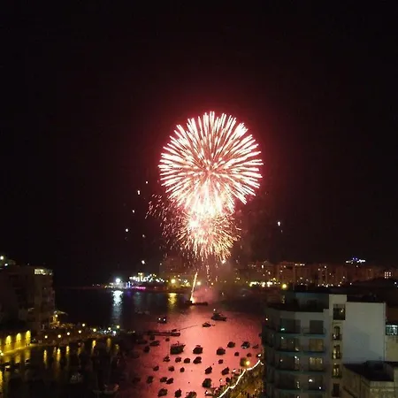 Apartment Spinola Seafront